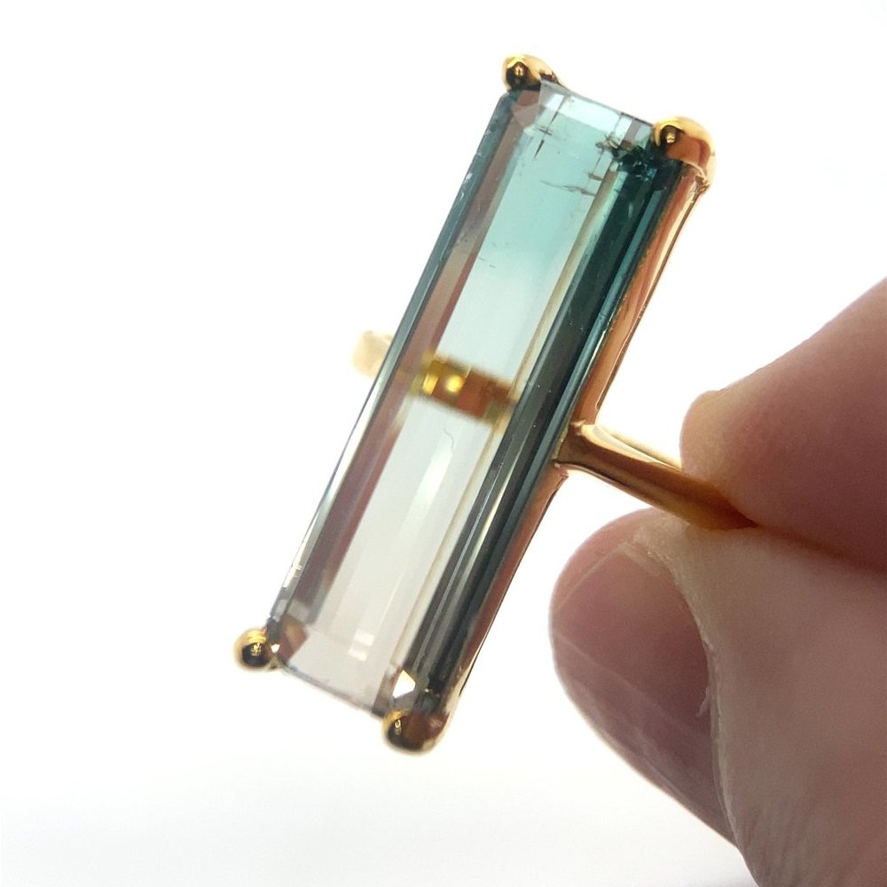 Bi Color Tourmaline 9.90ct Solid 14K Yellow Gold Ring